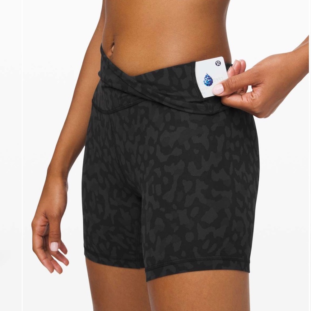 Lululemon align shorts 4
